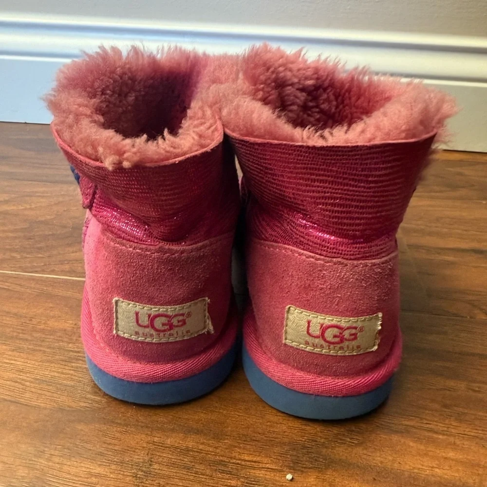 UGG Australia Mini Bailey Button Lizard Boot-Pink and Blue-Size 2
